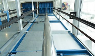 Hydraulic lift platform equipment